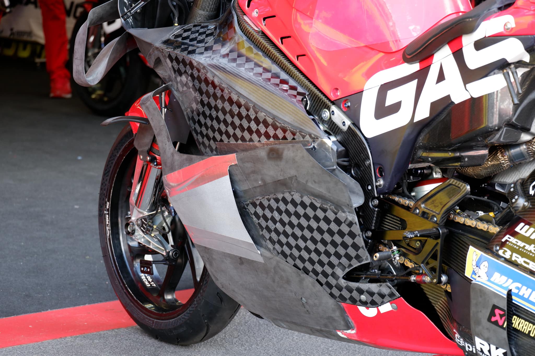 Test Mugello, 12h : La pluie retient les progrès !