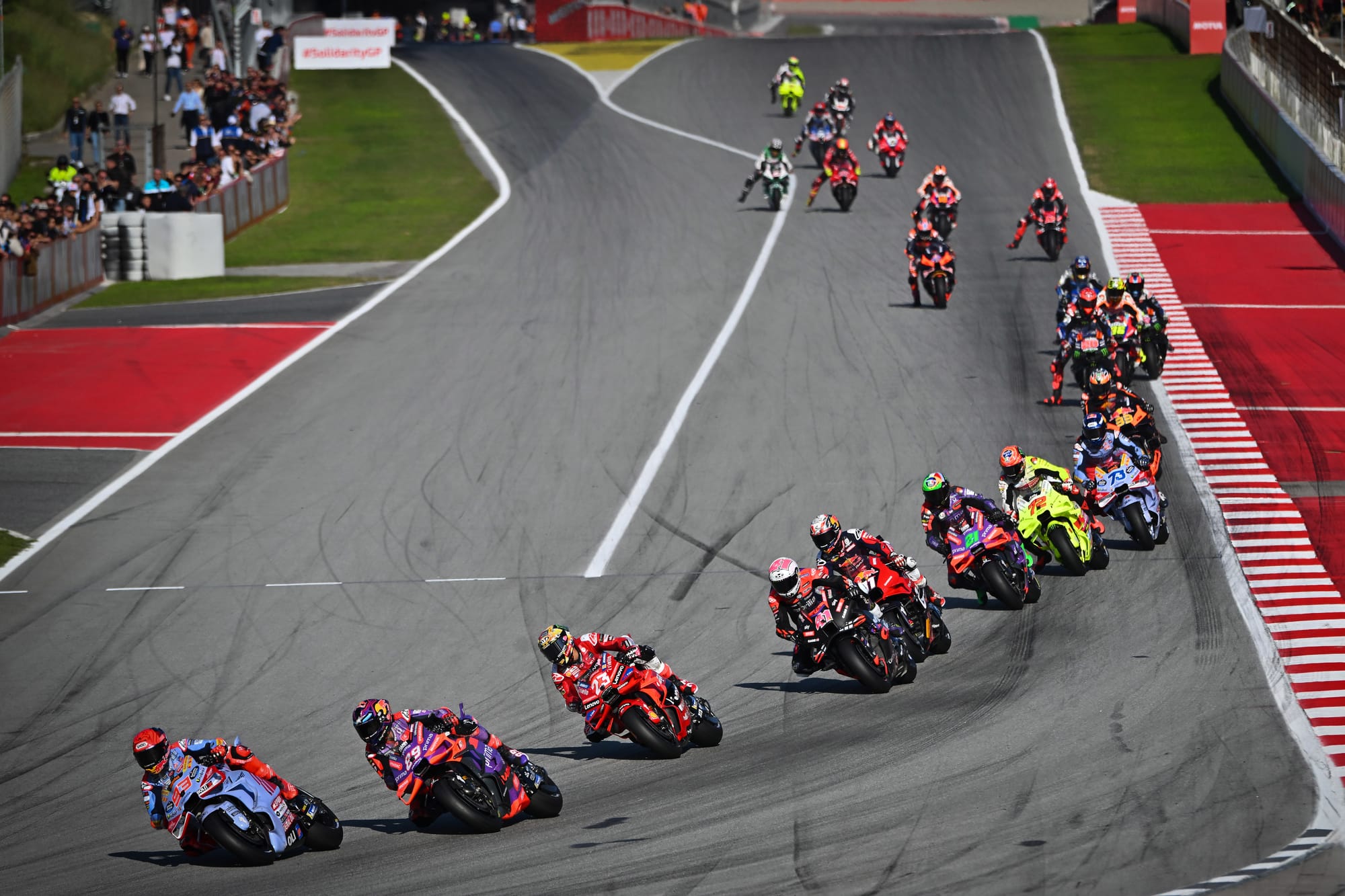 Présentation des équipes MotoGP : à vos agendas !