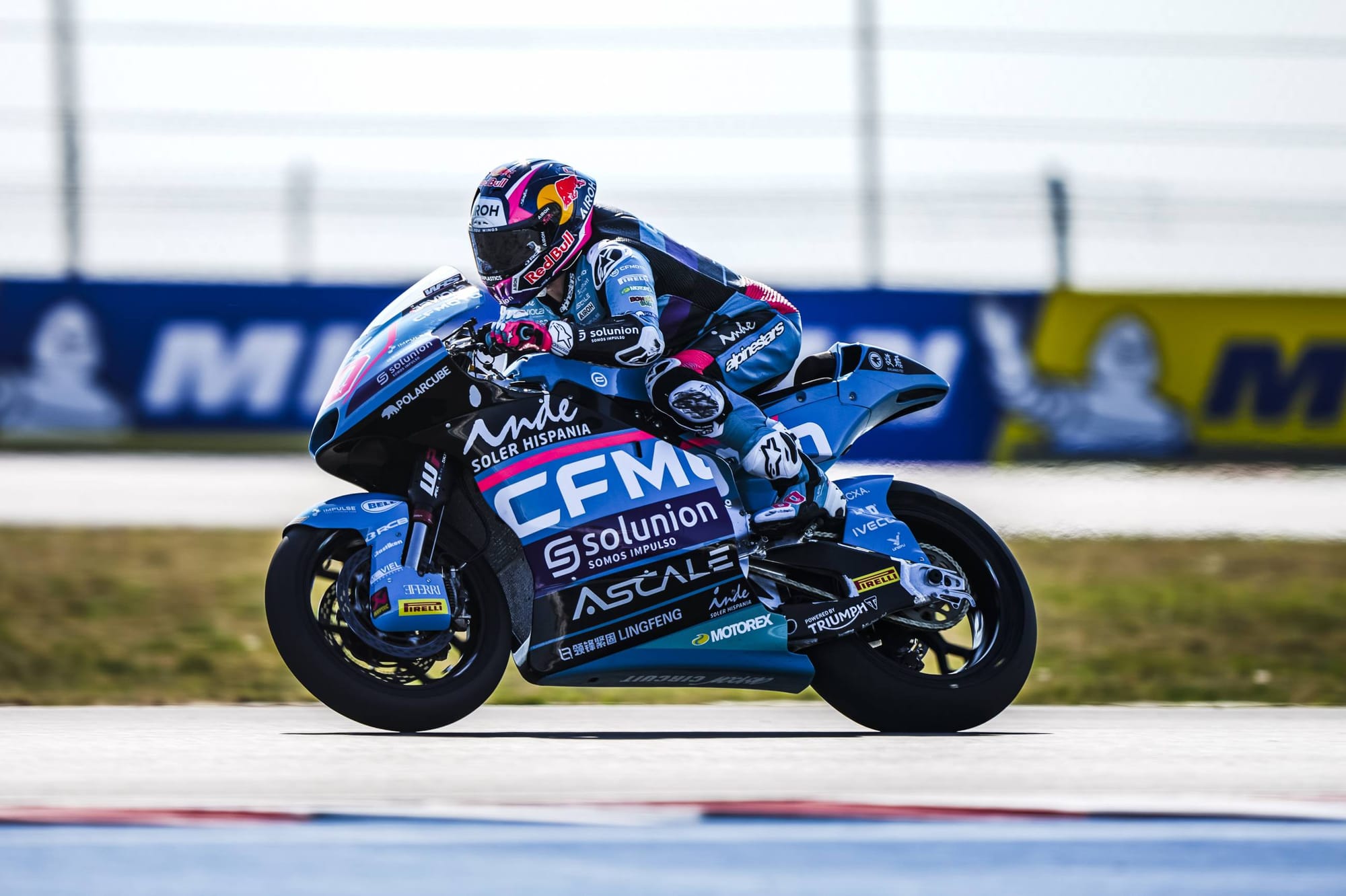 Moto2, Hongrie : Alonso décroche sa première victoire en Moto2