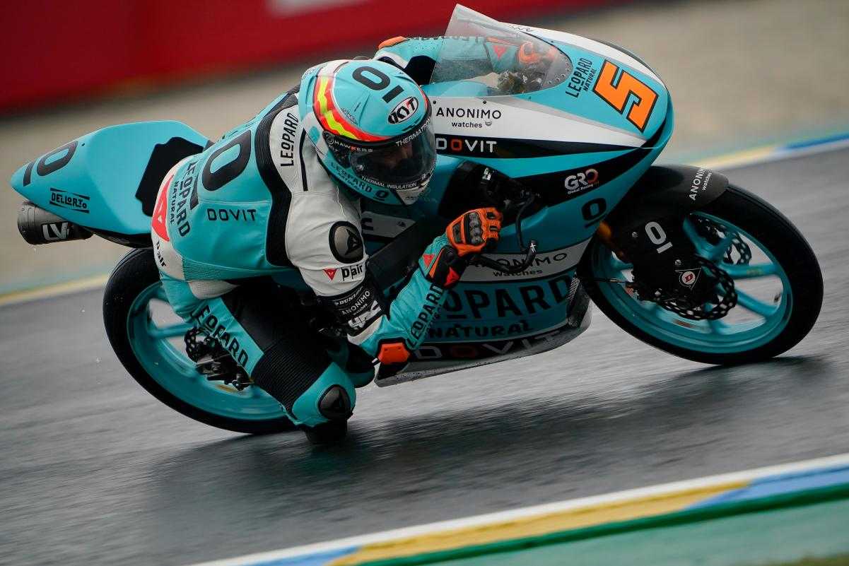 Silverstone, Moto3 : Masia en pole, Fellon 25e
