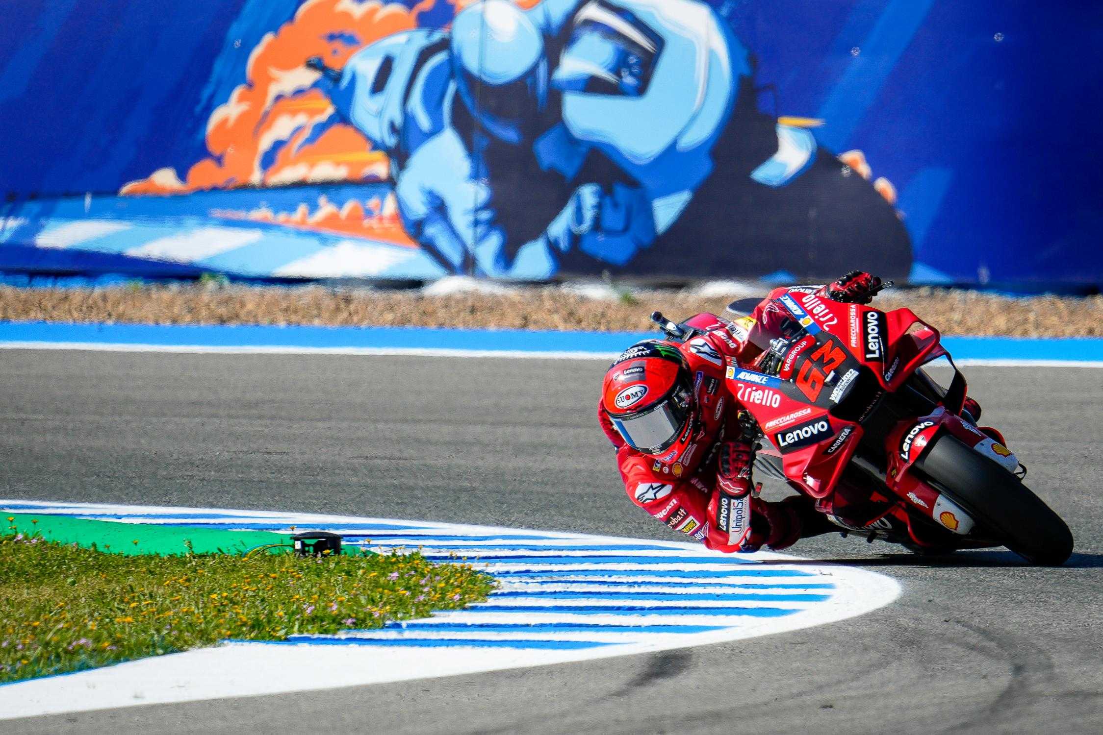 Jerez, MotoGP (Q2) : Bagnaia écrase le record et la concurrence