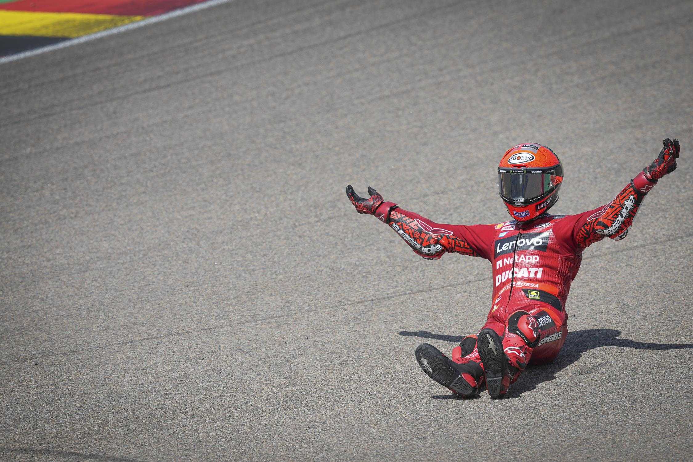 « Je ne m'explique pas ma chute » : Bagnaia perd gros au Sachsenring