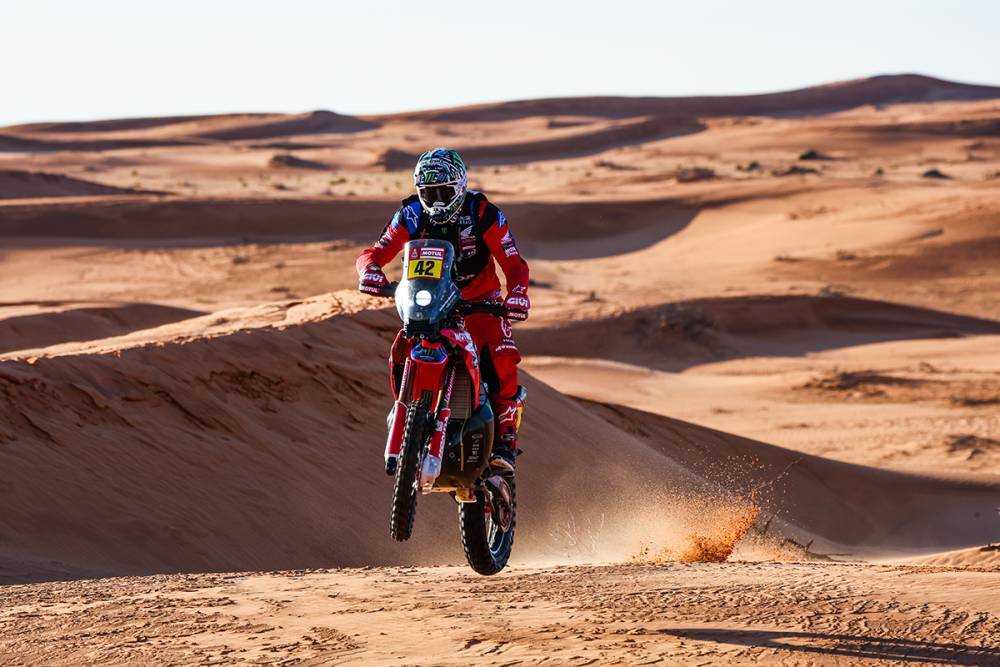 Dakar 2023 : Adrien Van Beveren s'impose lors de l'étape 5