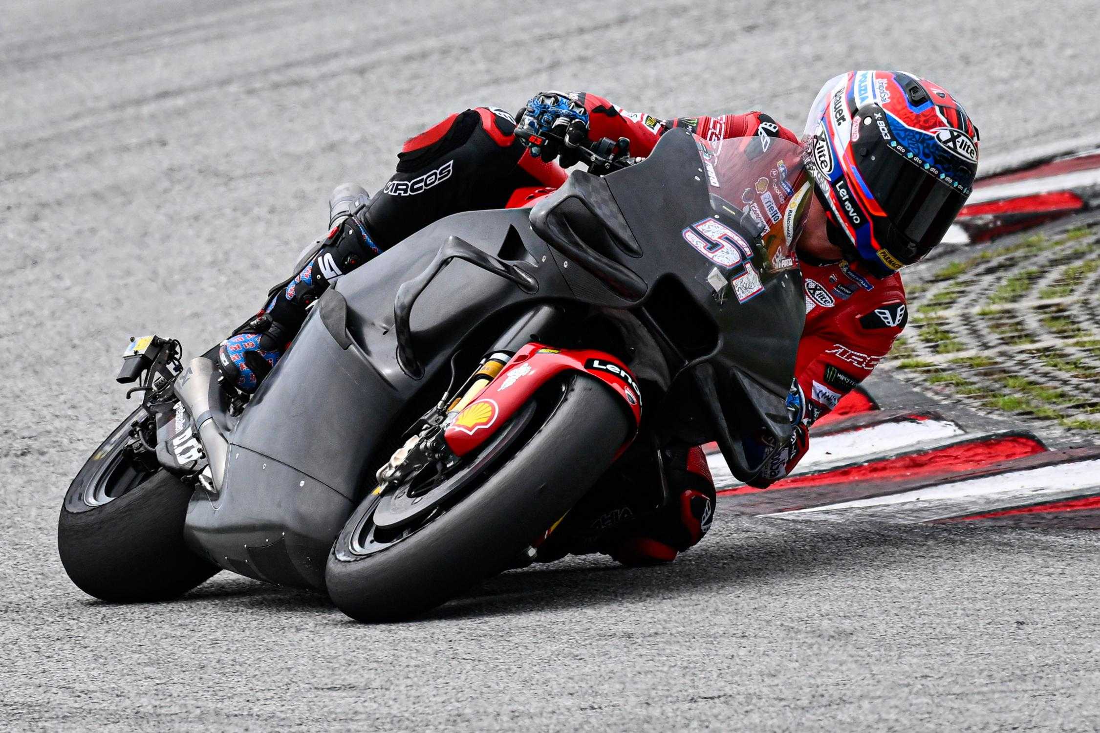 Michele Pirro : « Ils ont copié Ducati ! »