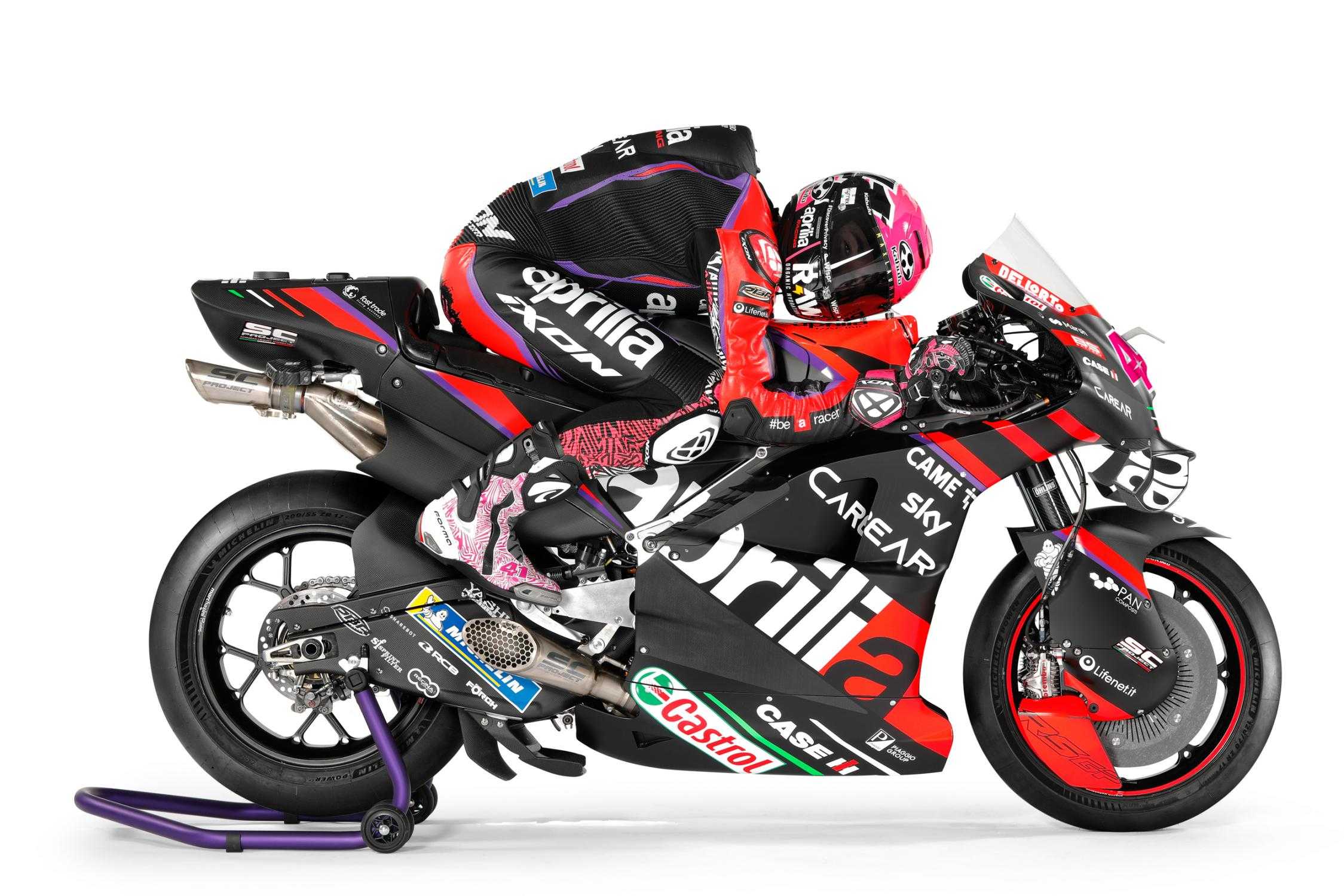 L'Aprilia officielle 2023 a ses couleurs !