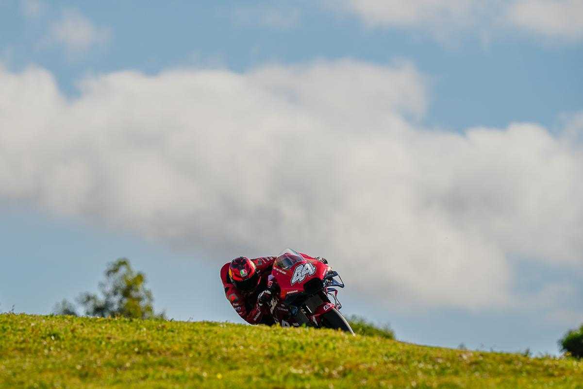 Portimao, MotoGP (FP2) : drapeau rouge après la chute de Pol Espargaro