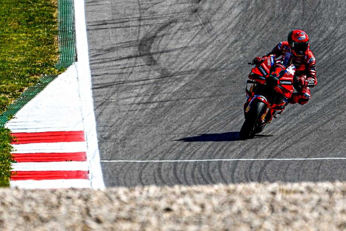Portimao, MotoGP : Bagnaia domine et peut remercier Marquez