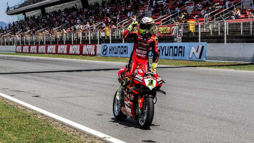 Sprint WSBK Barcelone : Bautista encore, Rea à terre !