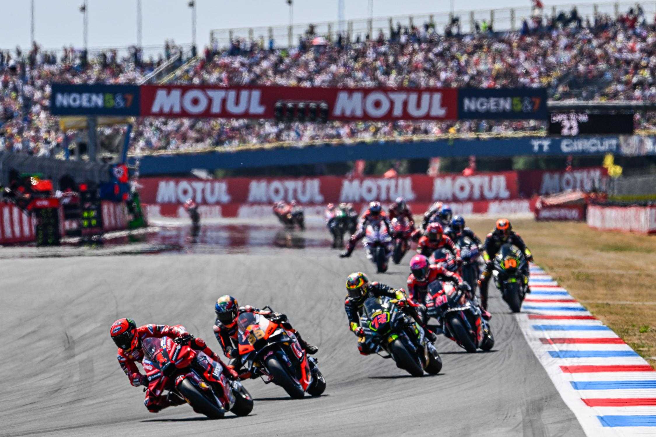 Dorna à la rescousse de Yamaha et de Honda