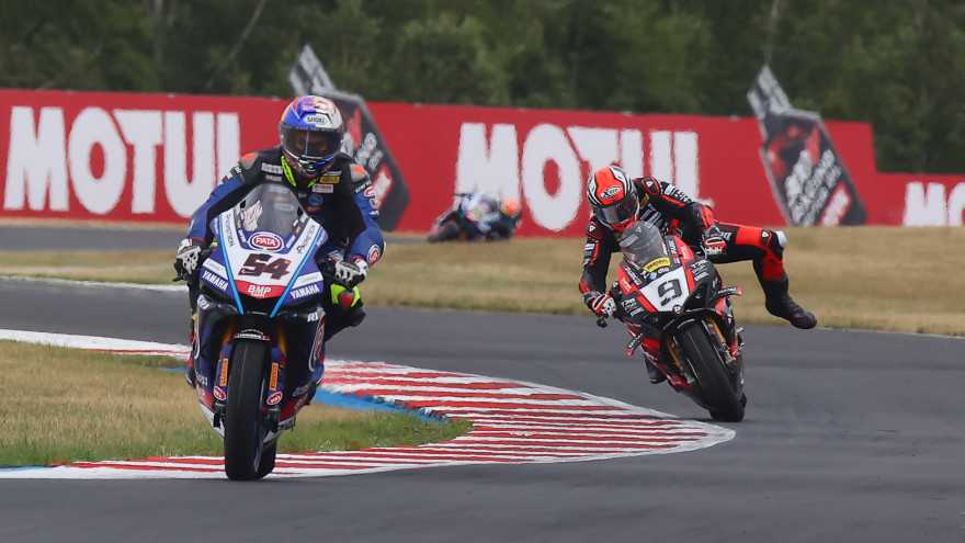 Le sprint de Most pour Razgatlioglu qui grignote sur Bautista