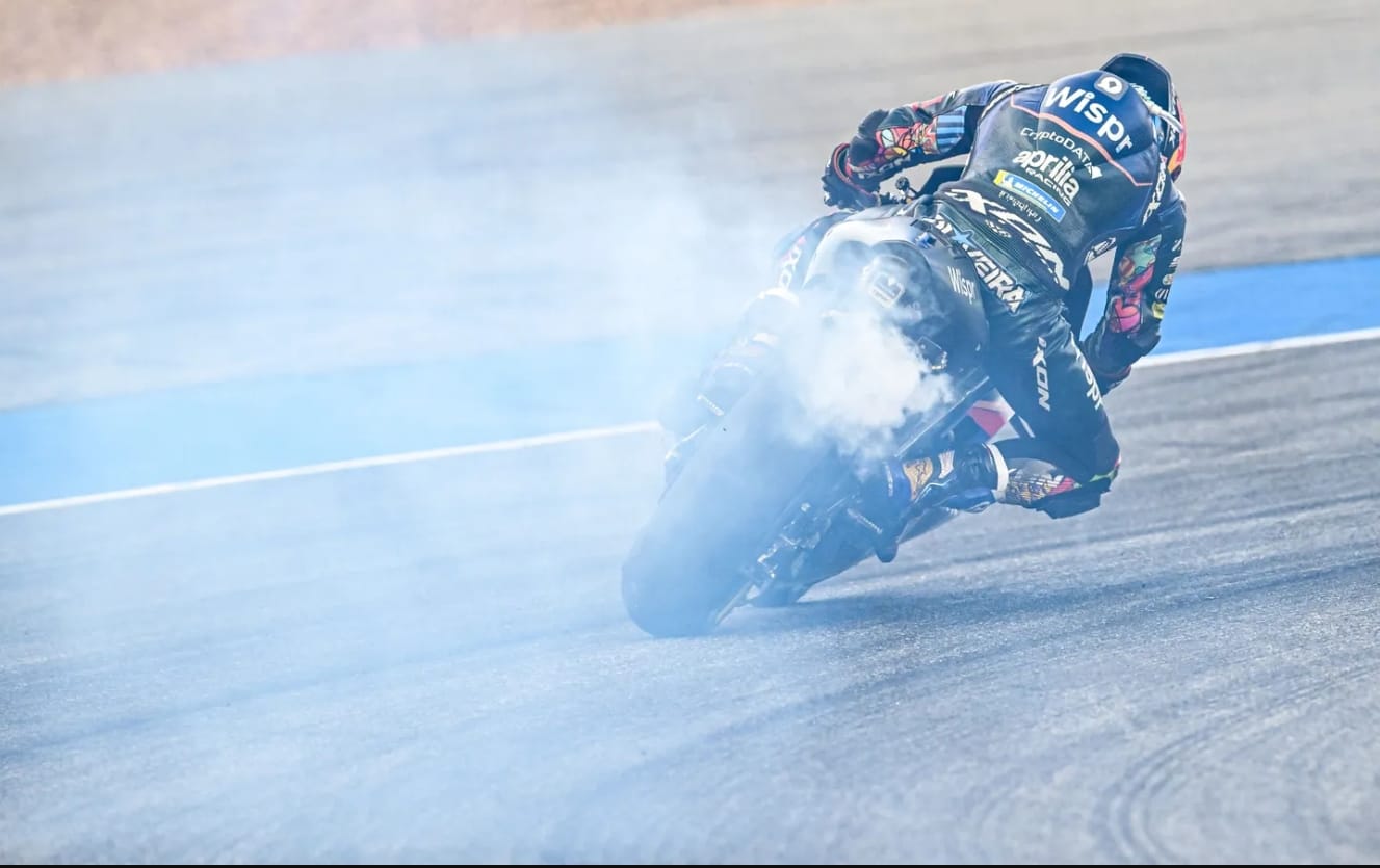 Un problème technique a mis fin au week-end d'Oliveira