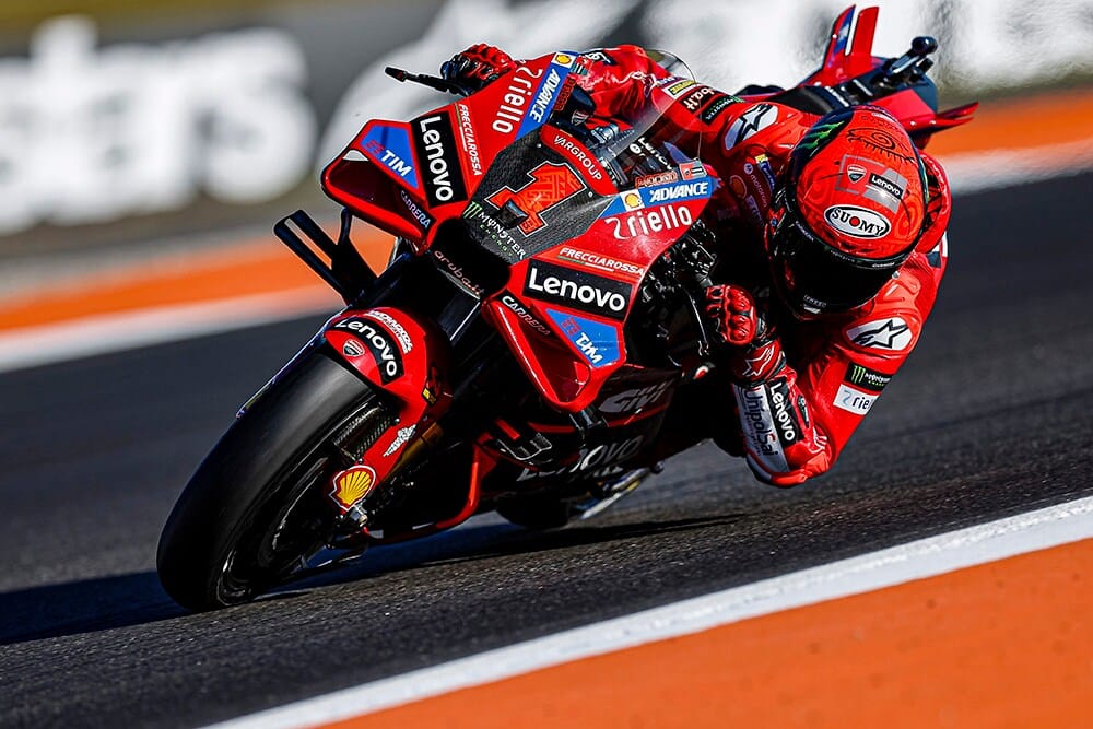 Valence, MotoGP : Bagnaia vainqueur et champion du monde