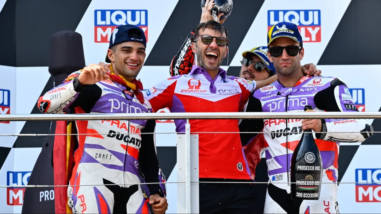 Pramac écrit l'histoire : champion du monde par équipes