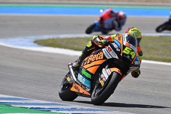 Assen, Moto2 (Practice 1) : Aldeguer meilleur temps, inquiétude pour Roberts