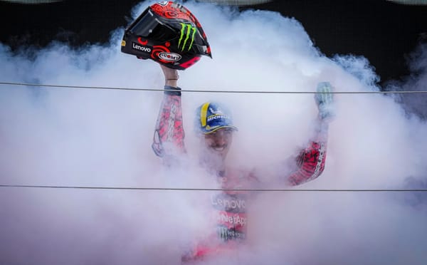 30 secondes plus vite qu’en 2023, Stoner égalé : les incroyables chiffres de Bagnaia à Assen