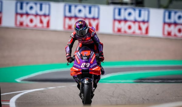 Sachsenring, Sprint MotoGP : Martin gagne le premier bras de fer, Marquez 6e