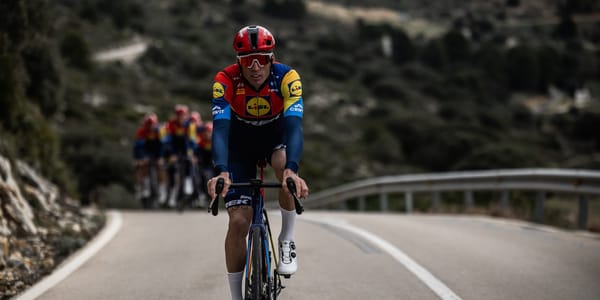 Aleix Espargaro fera ses débuts en cyclisme pro en juillet !