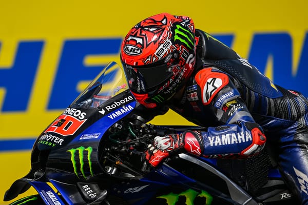 Quartararo : « J'attaquais comme un fou pour revenir sur Pecco »