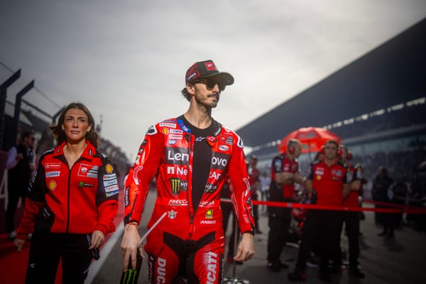 Bagnaia chute à Portimao : « Quand tu pousses, ça peut arriver »