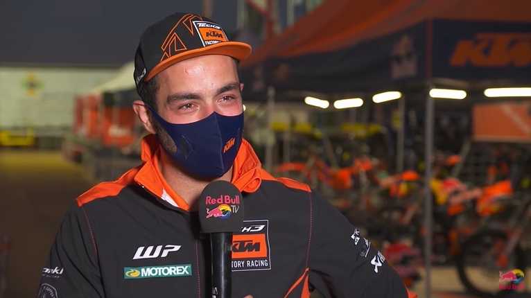 Les larmes de Petrucci, premier à faire le doublé MotoGP-Dakar