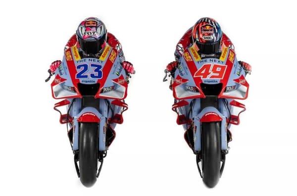 La Ducati bleue et rouge du team Gresini 2022