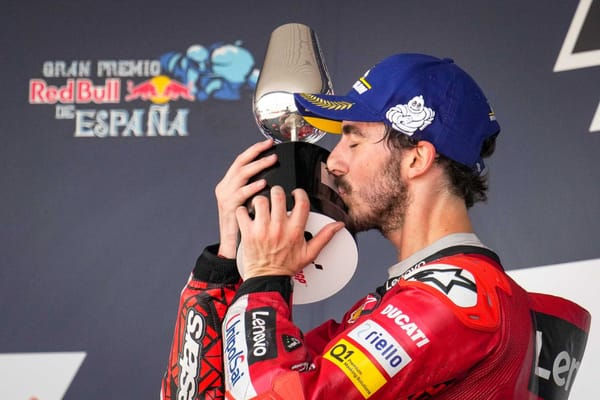 6 courses, 5 vainqueurs et 11 pilotes sur le podium
